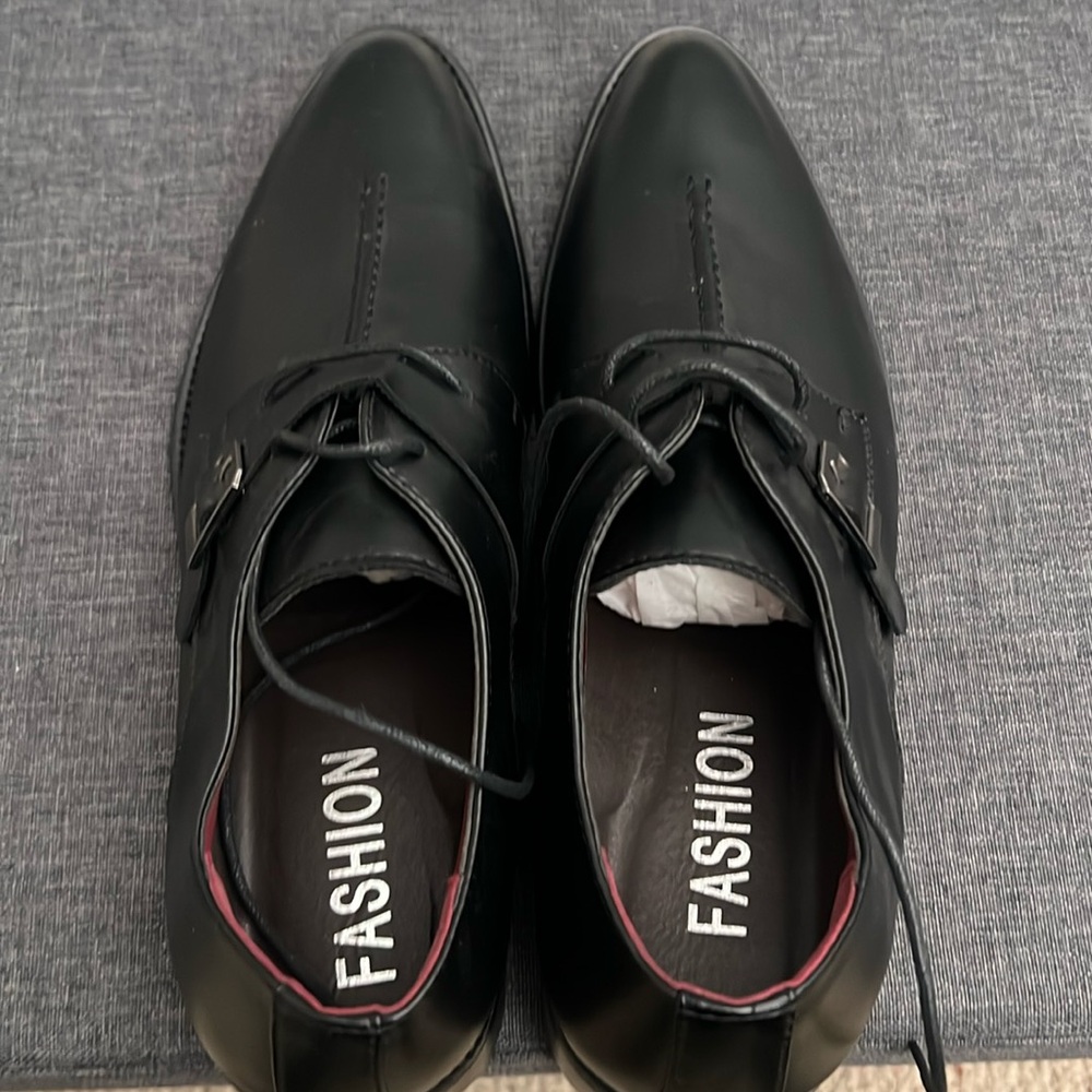 Fashion Dress Shoes/New Condition Never Worn
